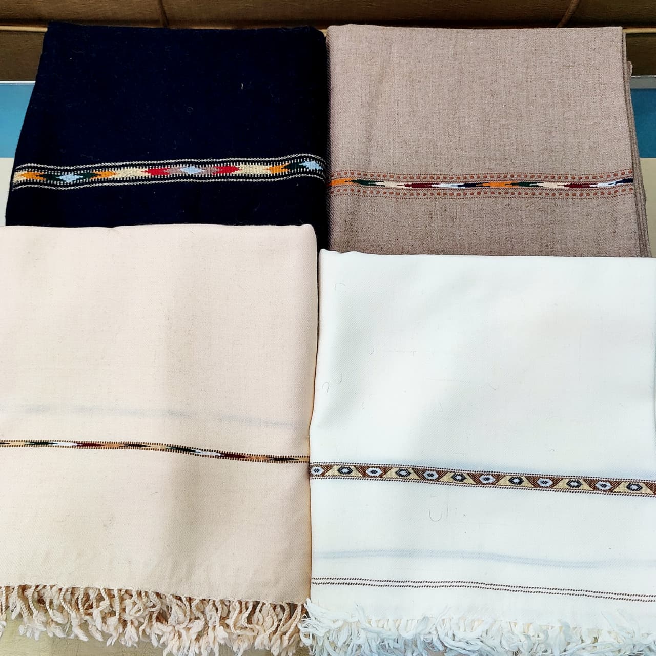 White Chitrali Woolen Shawl – Handwoven Traditional Men's Winter Wear